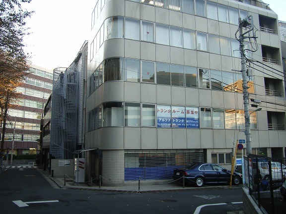 アルファトランク五反田外観1