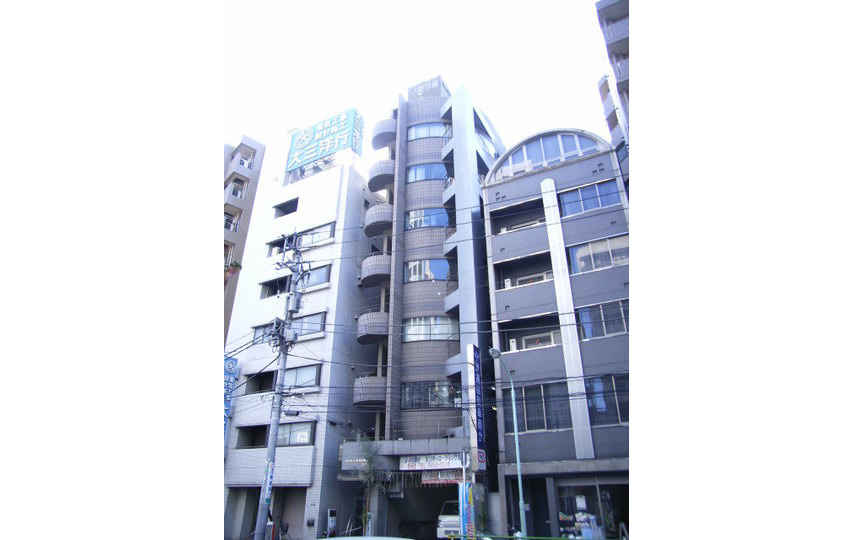 アルファトランク麻布十番外観1