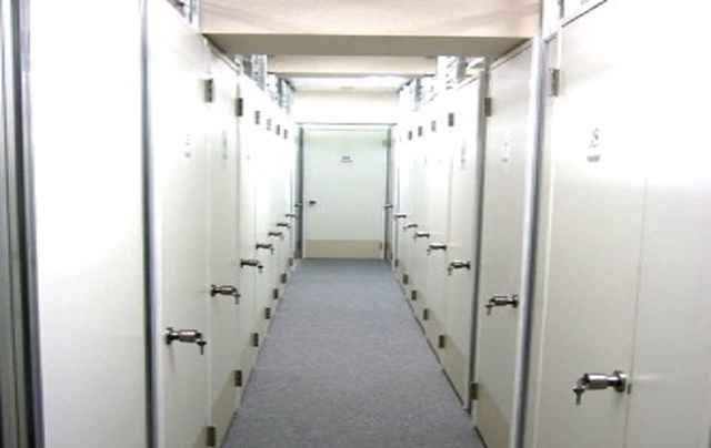 シートランクルーム初台店設備1