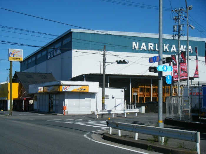 屋内保管・常人管理で安心・安全 押入れ産業 鈴鹿店