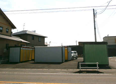 前飛保コンテナ外観1