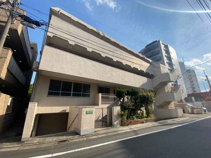 若林2丁目トランクルーム外観1