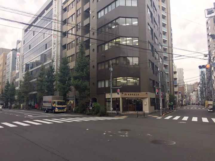 アルファトランク本郷三丁目外観1