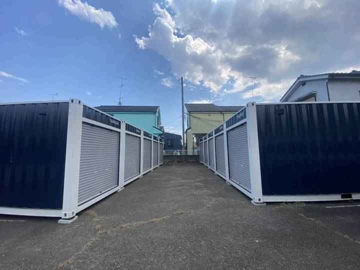 ブルーストレージ昭島市郷地町外観1