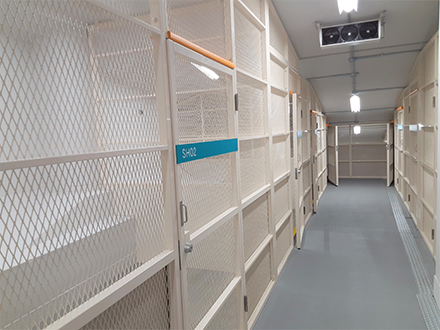 首都高トランクルーム日本橋本町内装1