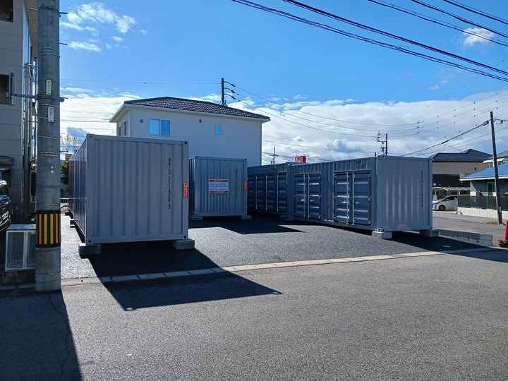 コンテナスクエア高蔵寺店外観1