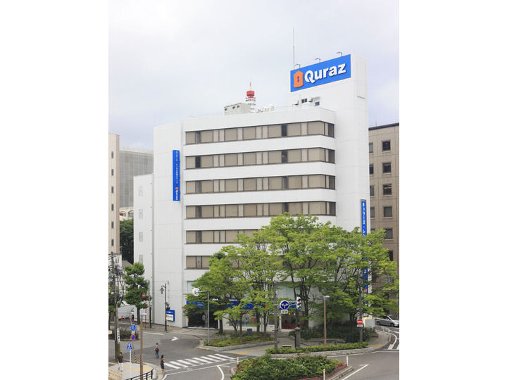 キュラーズ 万代シテイ店外観1