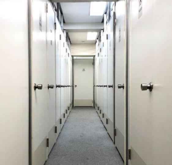 シートランクルーム神田店設備1