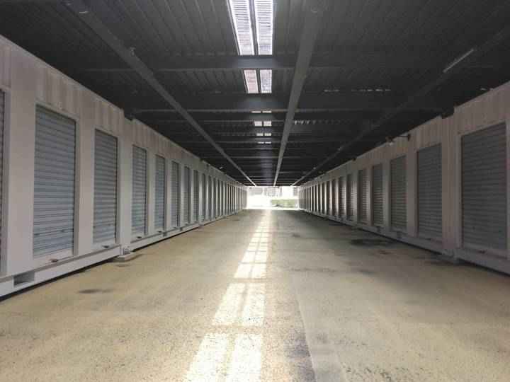 ブルーストレージ久米川第2外観1