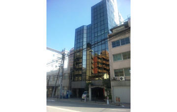 アンビショントランク