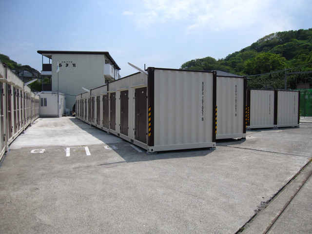 マルフジストレージ外観1