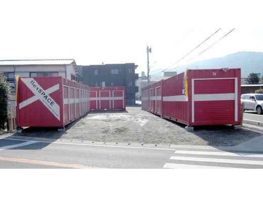 ピュアストレージ樋井川店外観1