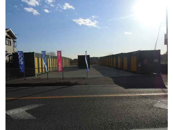 スペースプラス加曽利町外観1