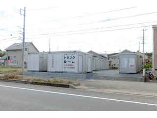 ユースペース牛久ひたち野西店外観1