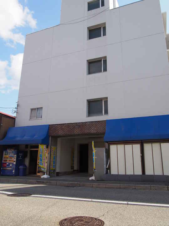 レンタル収納庫錦温泉外観1