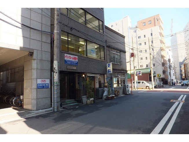 アルファトランク日本橋本町外観1