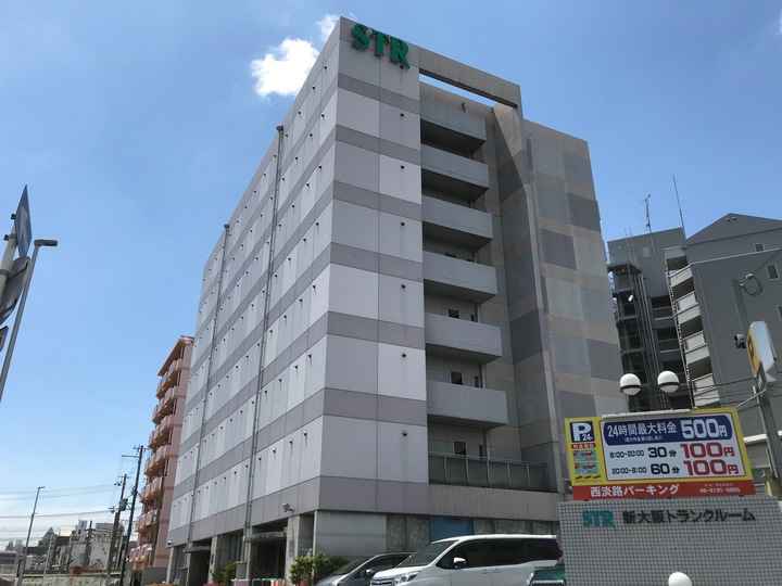 新大阪トランクルーム外観1